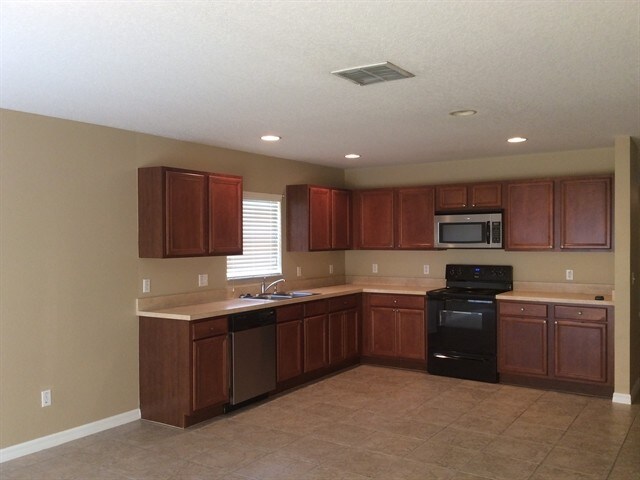 Building Photo - 15460 Perdido Dr
