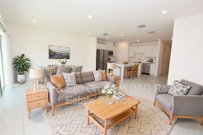 Building Photo - 3595 Smt Vw Wy