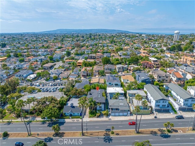 Building Photo - 1542 Manhattan Beach Blvd