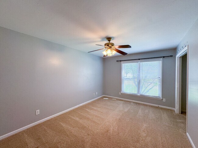 Building Photo - Lovely 3 Bed 2 Bath Home with Bonus Room