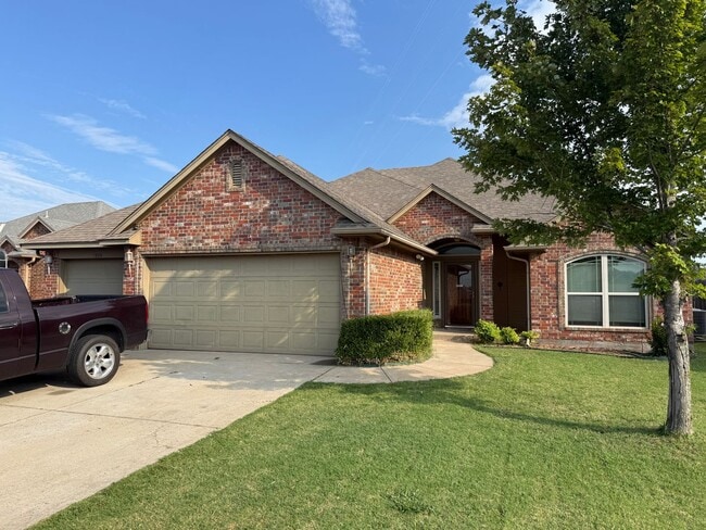 Building Photo - For Rent – 3 Bed, 2 Bath Home in Moore wit...