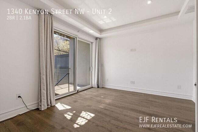 Building Photo - 1340 Kenyon St NW