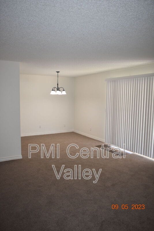 Primary Photo - 280 Prado Way