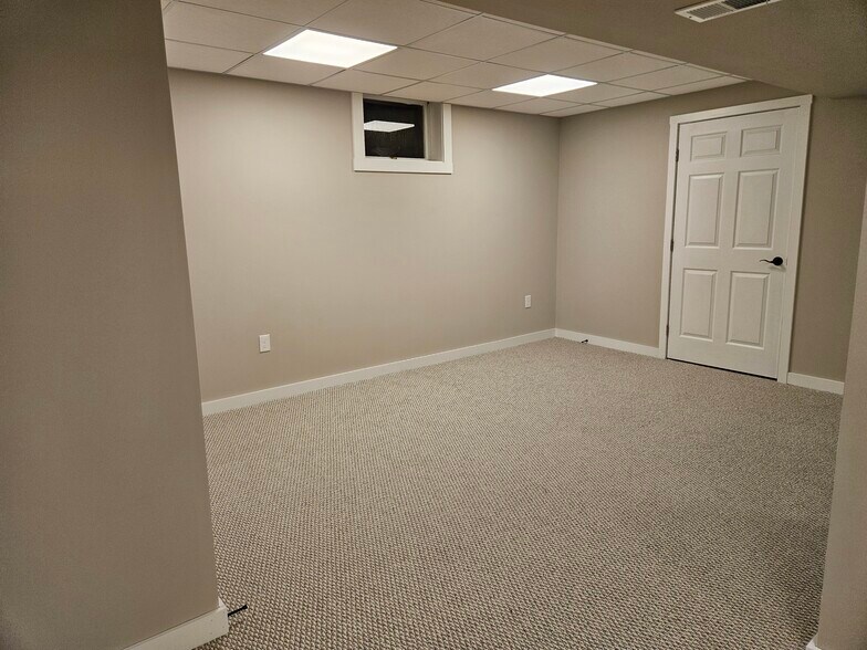 Building Photo - 1766 Betz Farm Dr
