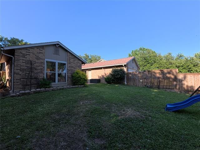 Building Photo - 1738 Hartford Dr