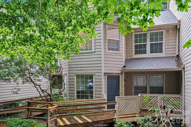 Building Photo - 6121 Gray Gate Ln