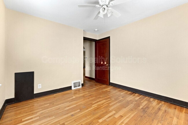 Building Photo - 7125 Theodore Ave