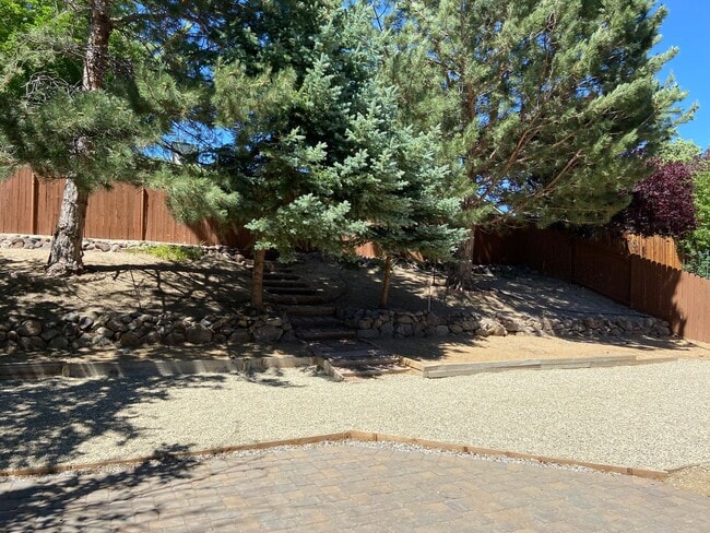 Building Photo - Coming Up Roses - NW Reno 4 Bedroom/3 Car Garage Single Story House