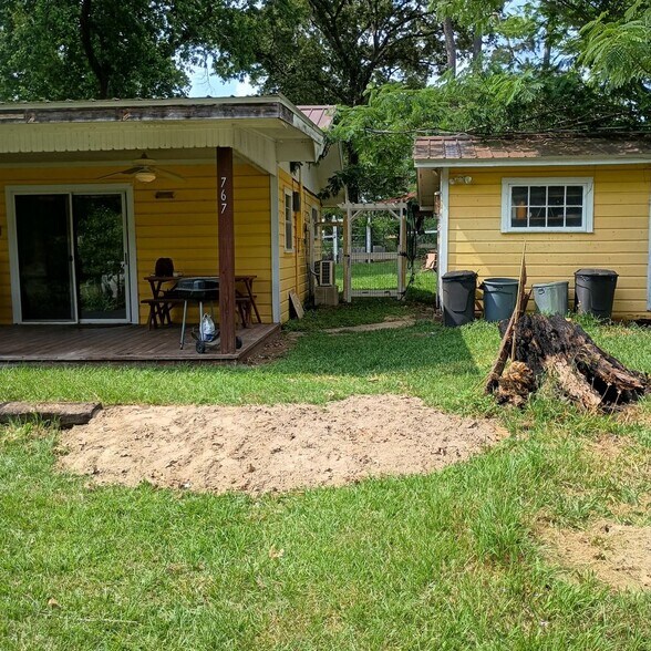 Building Photo - 767 County Road 053