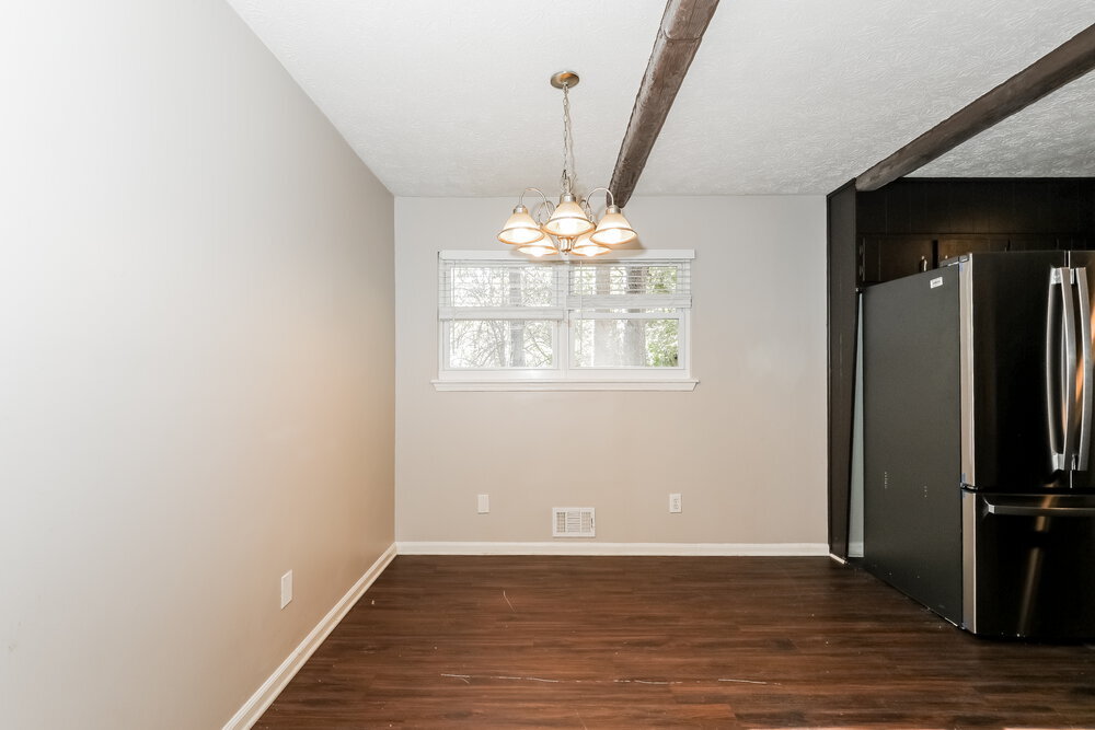 Building Photo - 446 Wexwood Dr