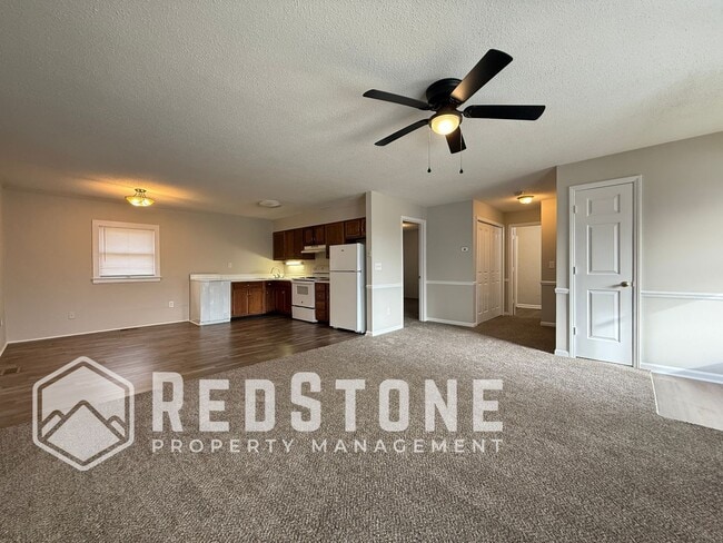 Building Photo - 431 Cleveland Ct