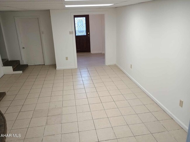 Building Photo - 106 Ruskin Dr