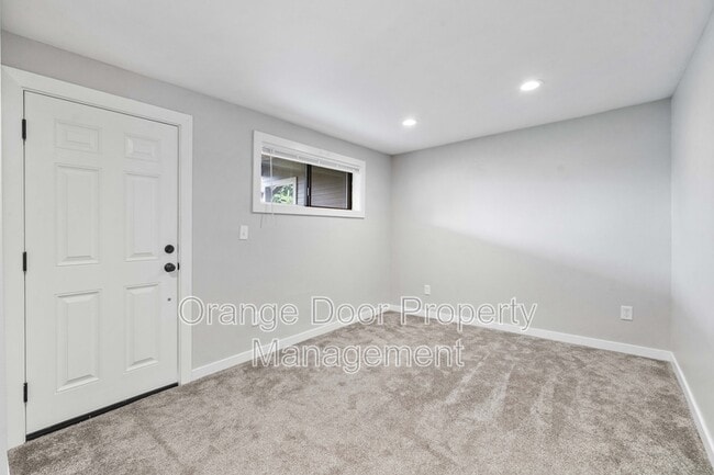 Building Photo - 24305 102nd Ave Ct E
