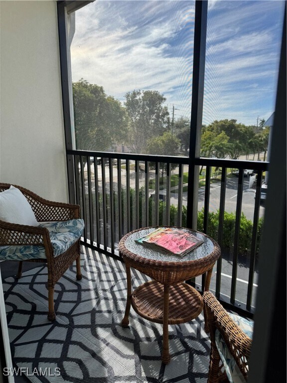 Building Photo - 766 Central Ave