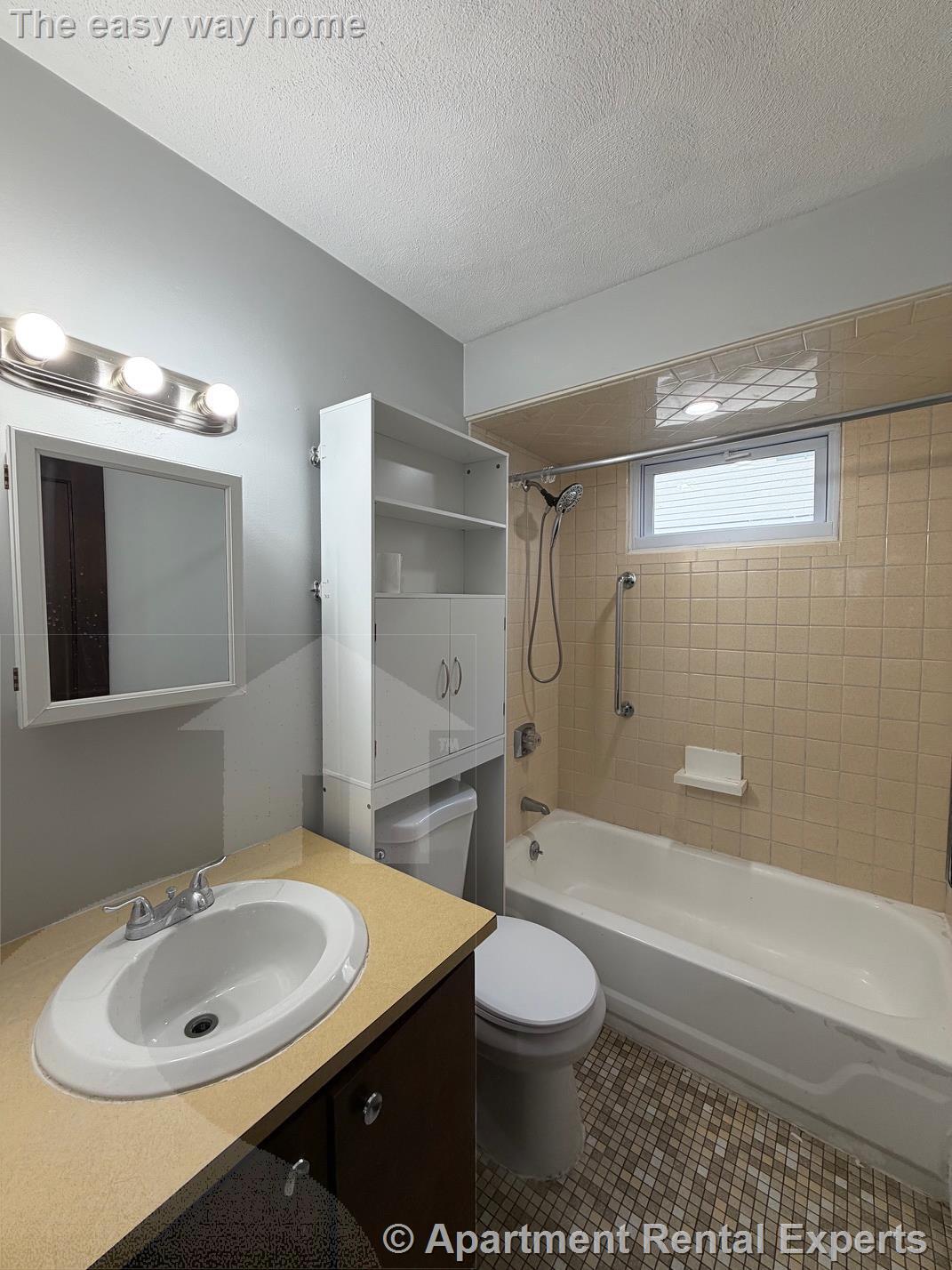 Building Photo - 31 Illinois Ave