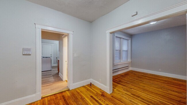 Building Photo - 12 American Legion Hwy