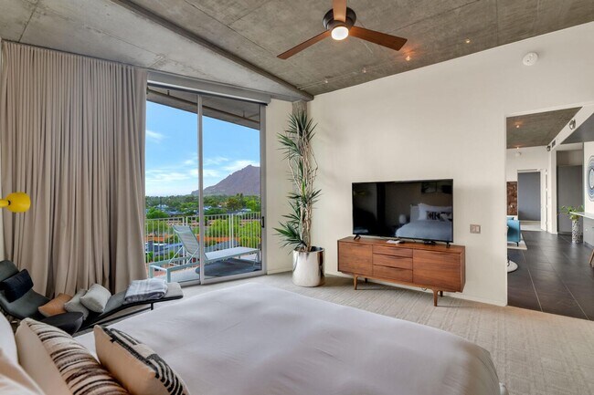 Building Photo - Rates Vary: $6,495 - $7,995