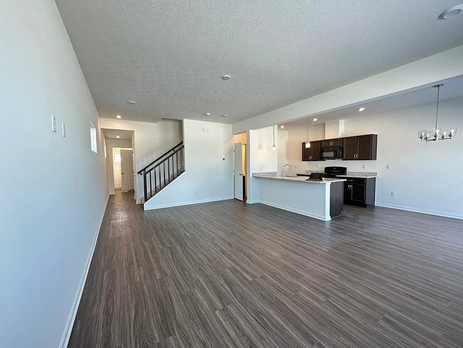 Building Photo - 2091 Wild Berry Wy