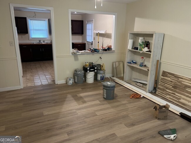 Building Photo - 207 Mt Moriah Rd