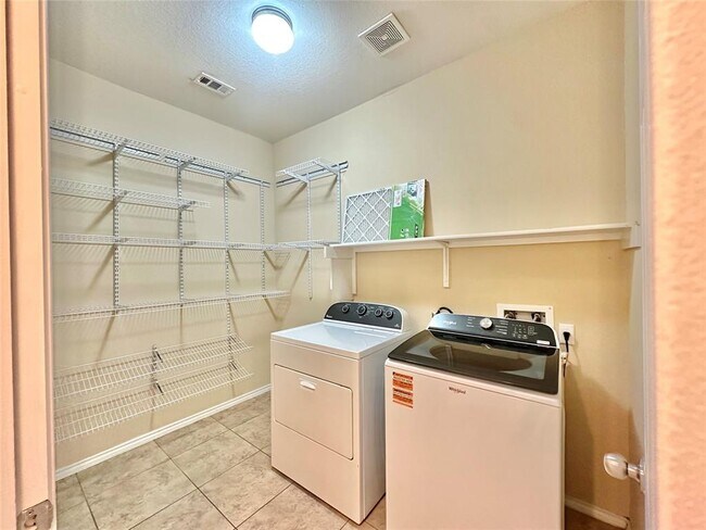 Building Photo - 6308 Adair Dr