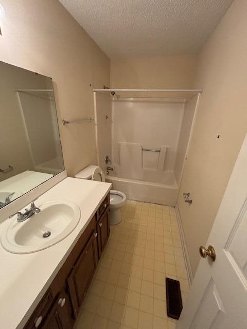 Building Photo - 1945 Coral Way