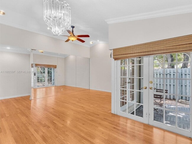 Building Photo - 1361 Cottonwood Cir