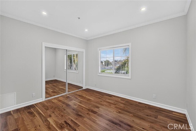 Building Photo - 717 Avenue A