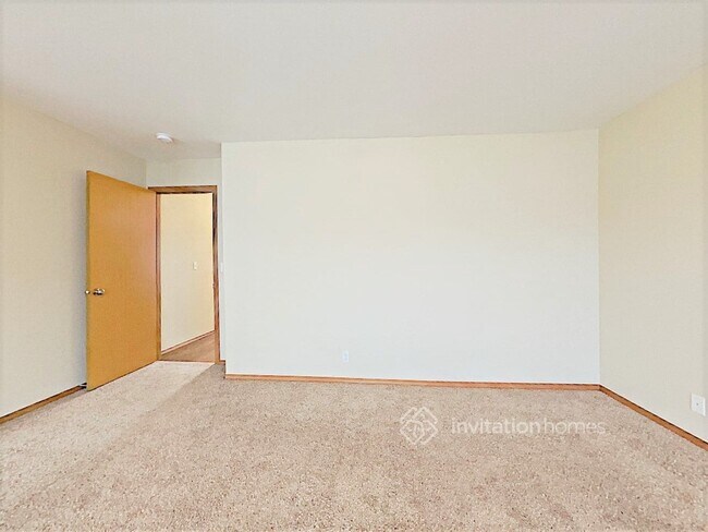 Building Photo - 8103 147th St E