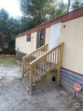 Building Photo - 7 Ridgecrest Rd