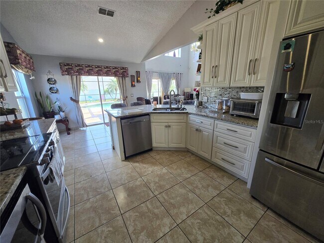 Building Photo - 2405 Placid Way