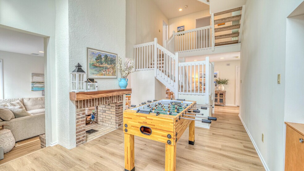 Building Photo - 6 Brunswick Ct