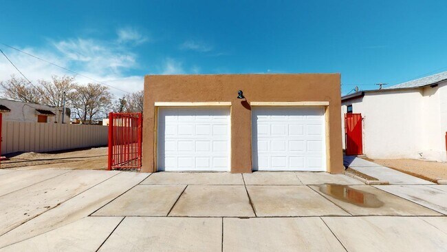 Building Photo - 2101 New York Ave SW