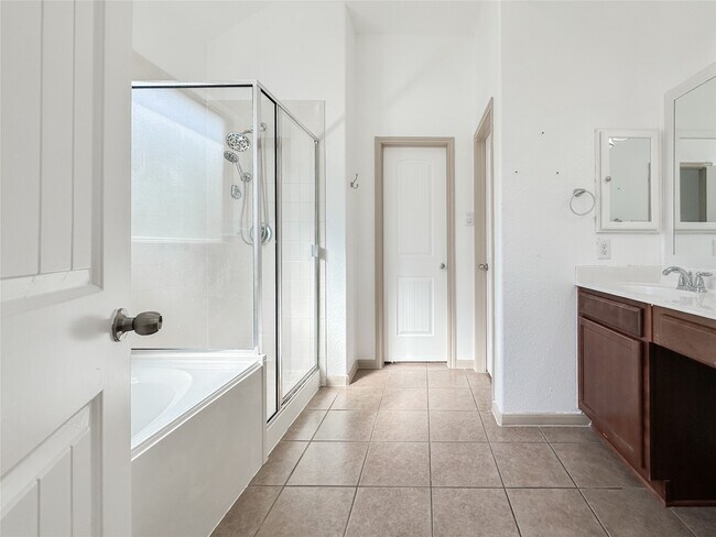 Building Photo - 20319 Little Wing Dr