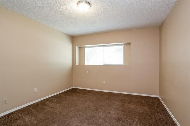 Building Photo - 3123 Timberlark St