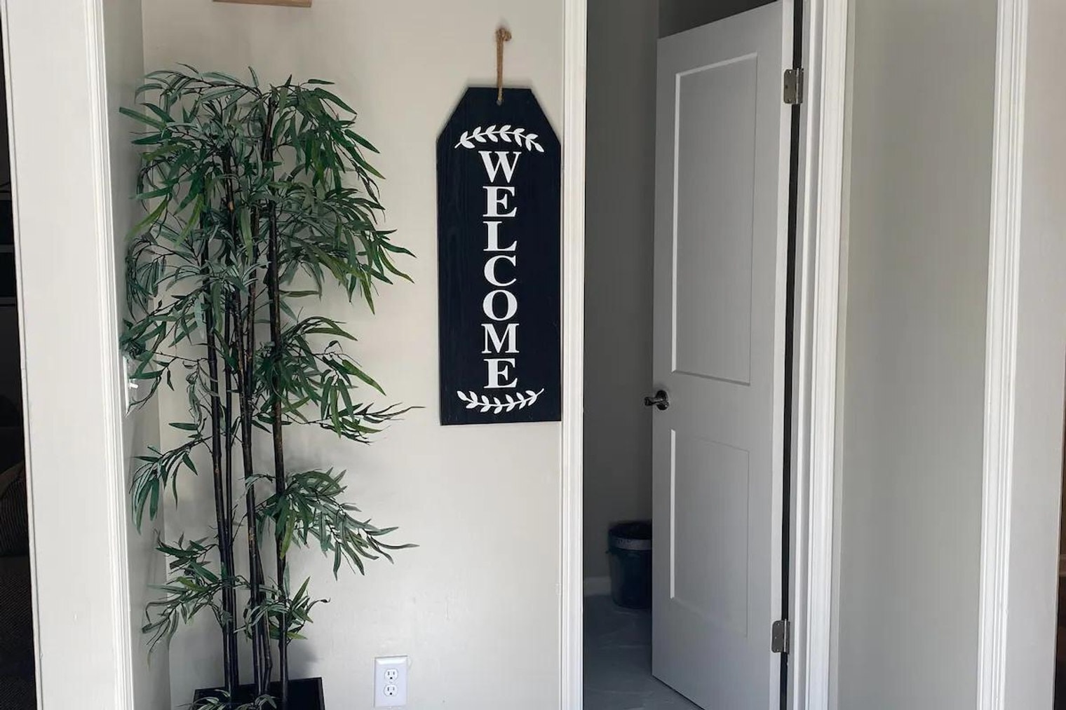 Building Photo - 1060 Washington Ave