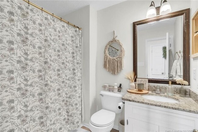 Building Photo - 5008 Shimmer Dr