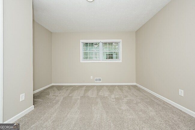Building Photo - 6619 Collier Way
