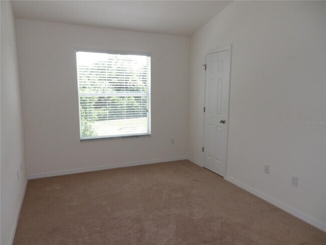 Building Photo - 15965 Fishhawk View Dr