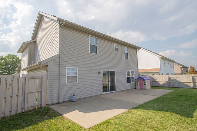 Building Photo - 3308 Crow Ct