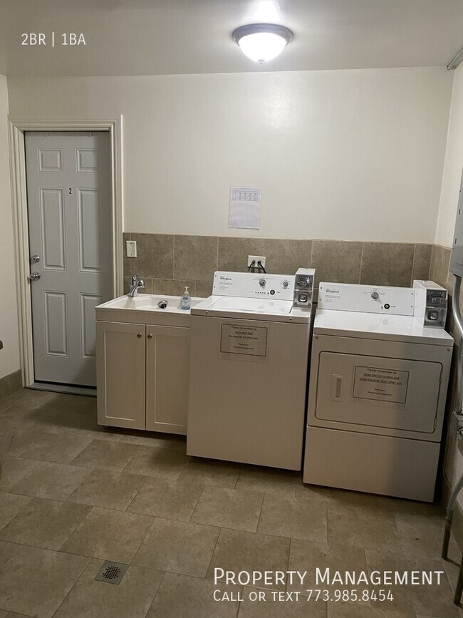 Building Photo - 7218 Park Ave