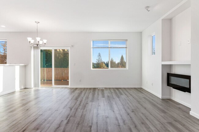 Building Photo - Like-New Tumwater Hill Home with A/C - 3 beds, 2.5 baths