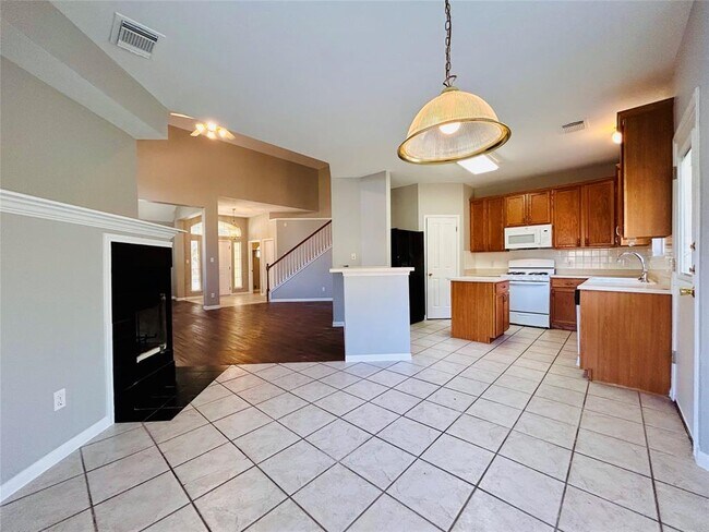 Building Photo - 12544 Wethersby Way