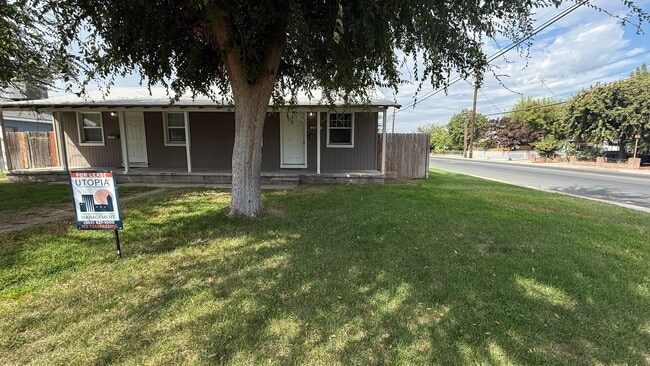 Primary Photo - Must See: Charming 1-Bed, 1-Bath Home with...