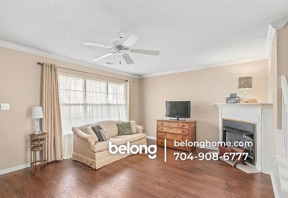 Building Photo - 12339 Bluestem Ln