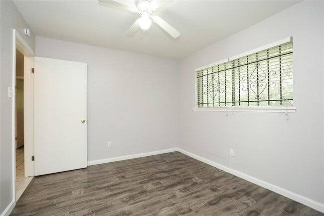 Building Photo - 134 Memory Ln