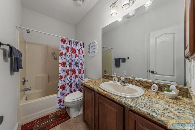 Building Photo - 68 Torrey Pines Dr