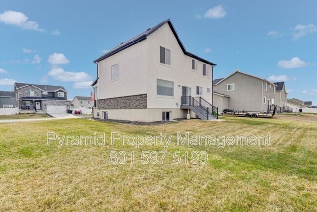 Building Photo - 994 S 4090 W