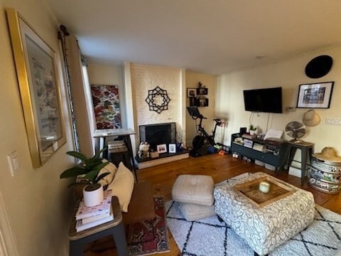 Building Photo - 109 Warren Ave