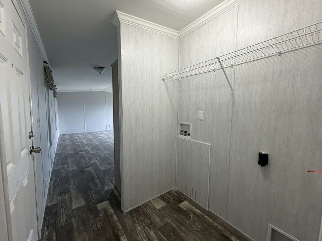 Building Photo - 2055 Bren Mar Ct
