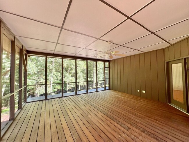 Building Photo - 3005 Hickory Tree Pl